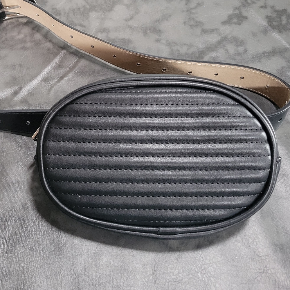 NEW Steve Madden belt bag
